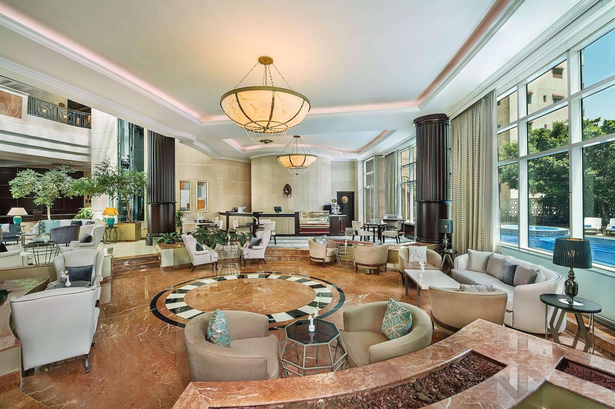 Habtoor Metropolitan Palace Hotel Beirut Exterior foto