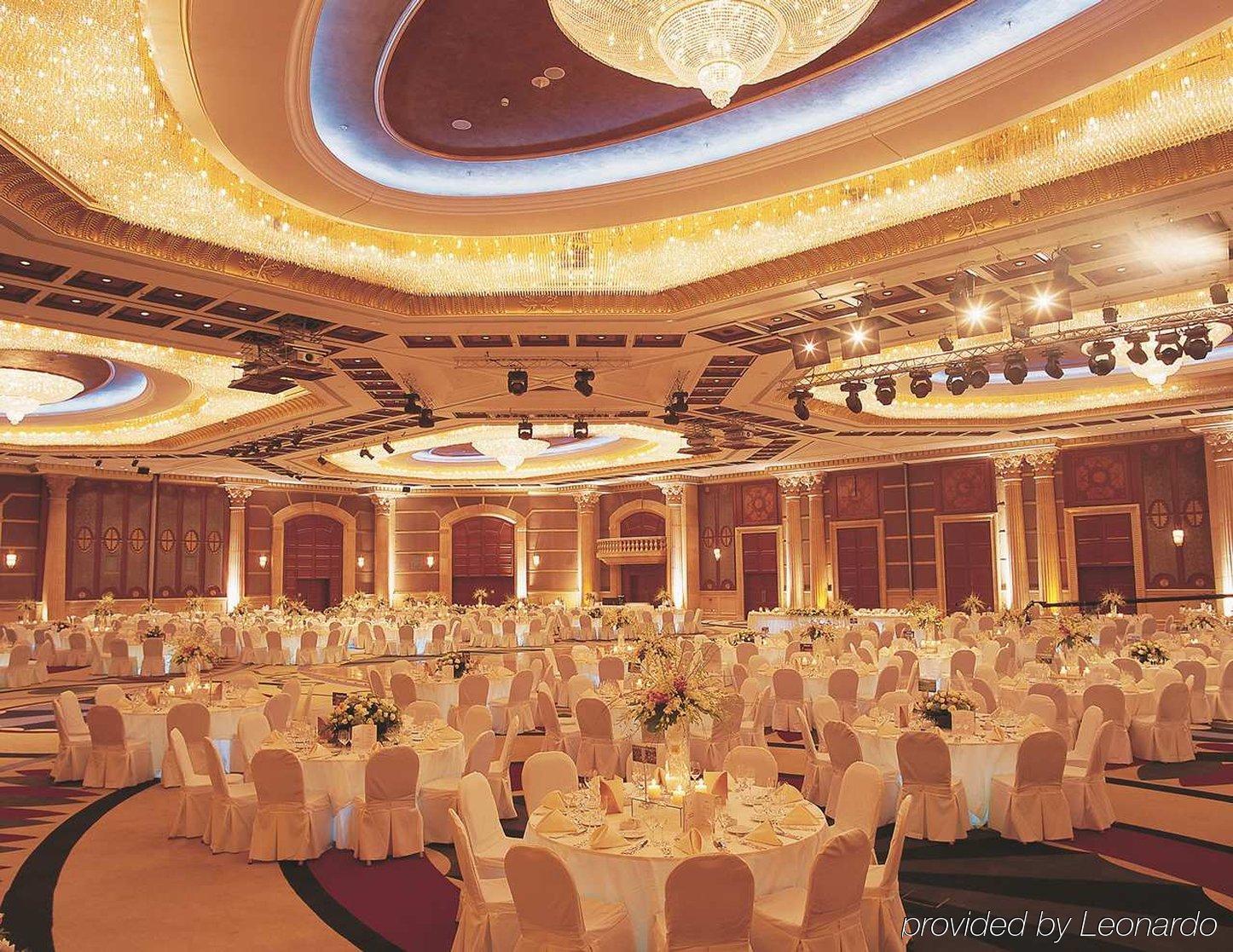 Habtoor Metropolitan Palace Hotel Beirut Restaurant foto
