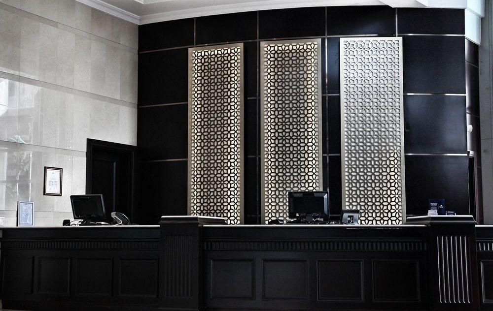 Habtoor Metropolitan Palace Hotel Beirut Exterior foto